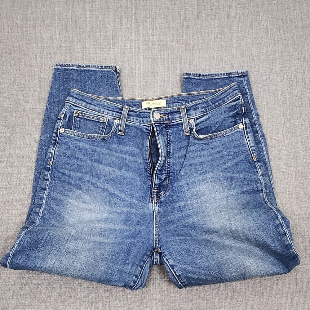 Madewell Distressed Style The Mom Jean Size 31 - Picture 2 of 11